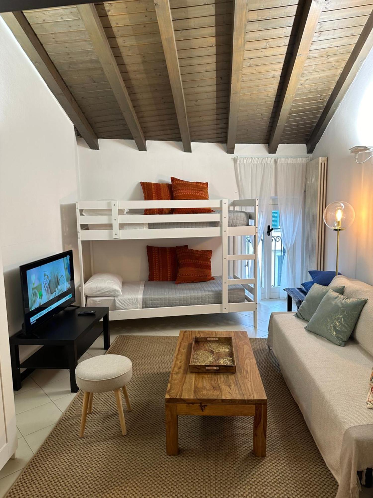 La Mansardina Di San Leonardo Apartment Bergamo Bagian luar foto